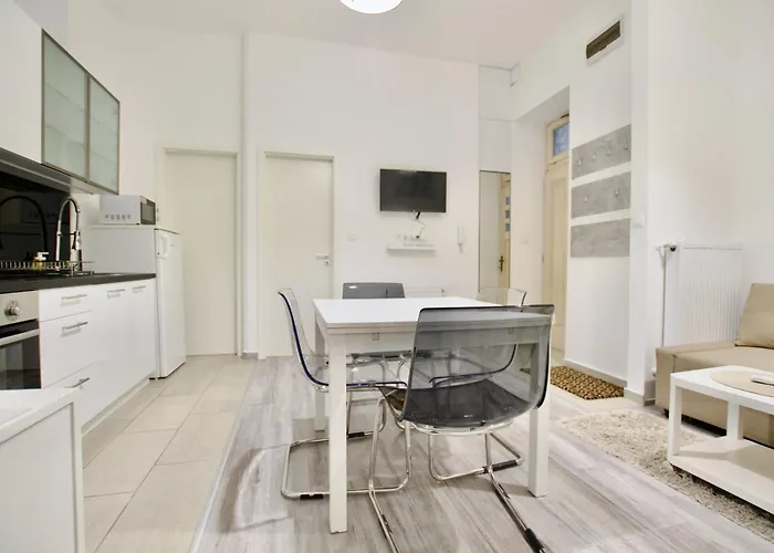 Apartamento Standard By Hi5- Csengery Street